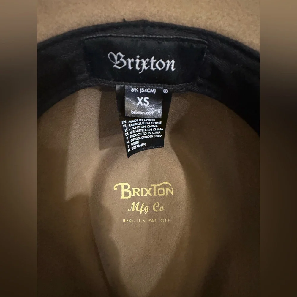 Brixton Tan 100% Wool Felt Fedora Hat Adult Size XS Ribbon Band Luxury Preppy
